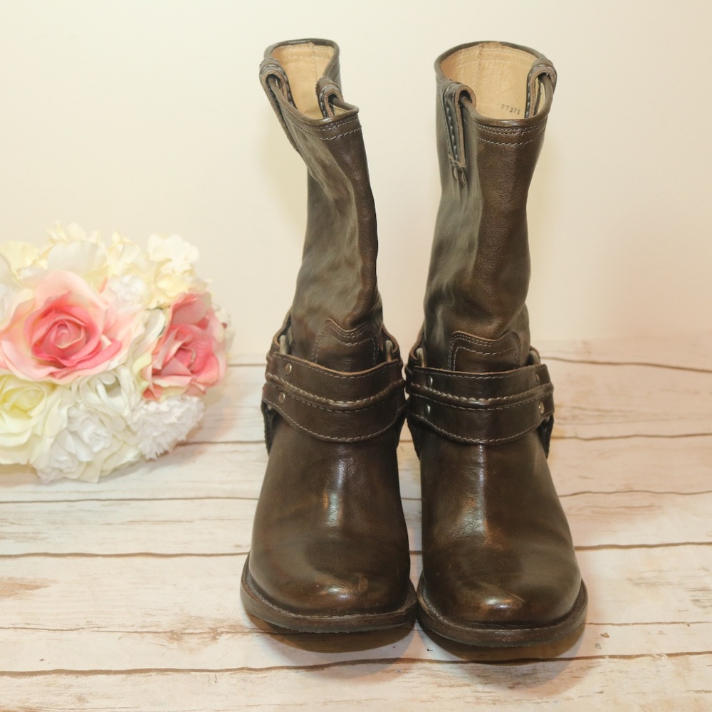 FRYE Boots Brown Leather Distressed Buckle Sz. 7.5 - Picture 1 of 8